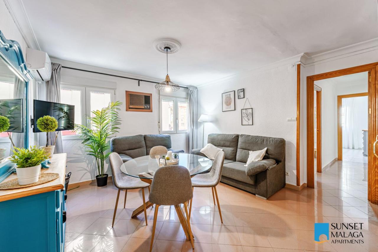 Malaga Central Station Apartment Exteriör bild