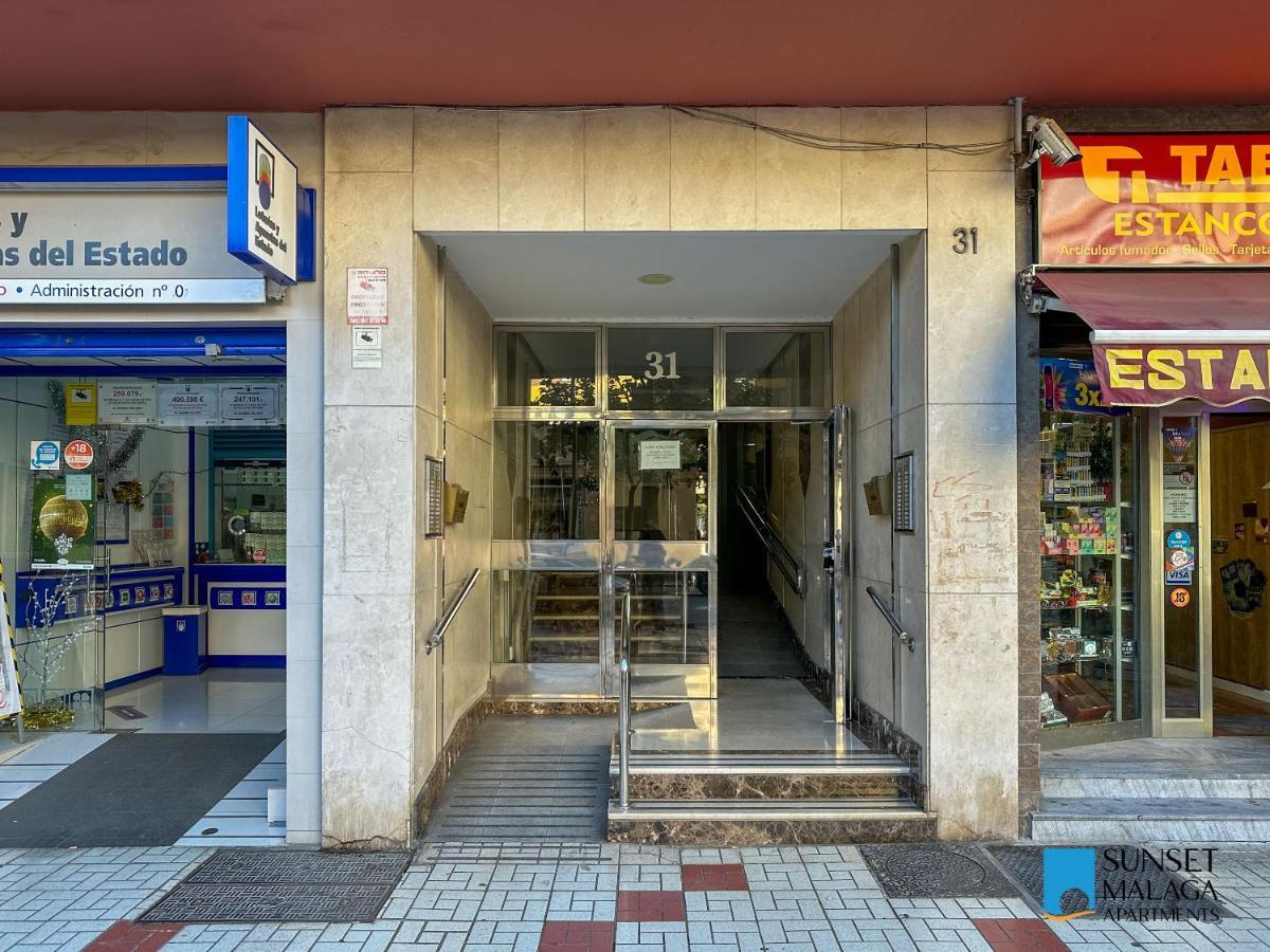 Malaga Central Station Apartment Exteriör bild